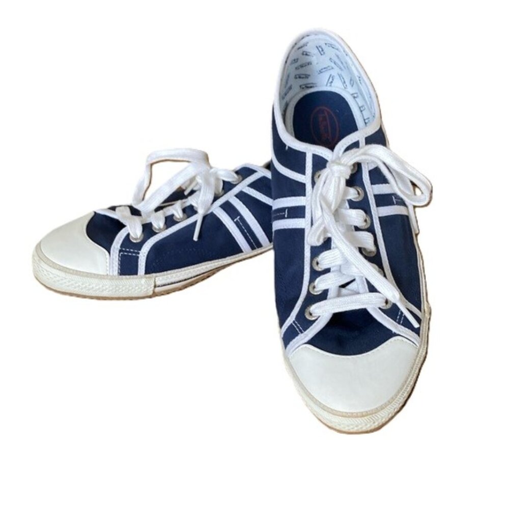NWOT Women's Canvas Lace-Up Sneakers | Size 10 | Talbots